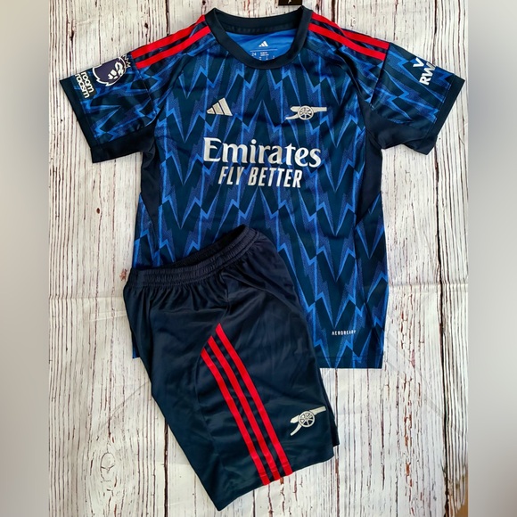 Gyokeres Arsenal Away Set for Kids 25/26 - Picture 2 of 6